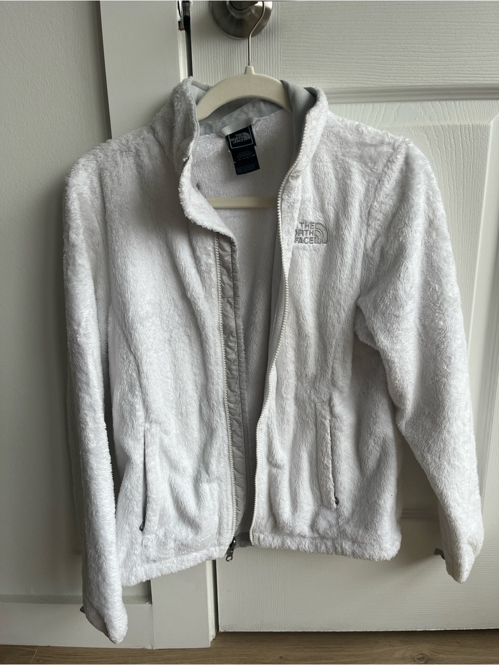 The North Face Women's White Plush Teddy Fleece Jacket